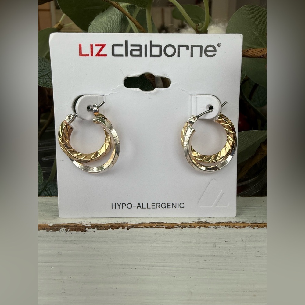 BRAND NEW EARRINGS. Two tone